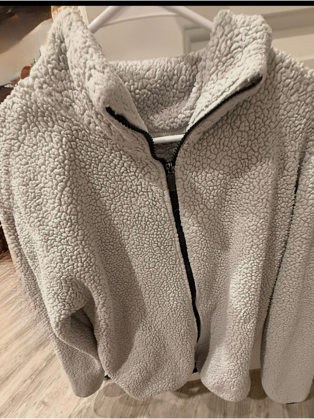 PINK Victoria's Secret Light Gray Sherpa Zip-Up Jacket